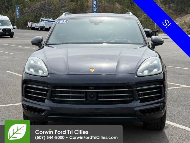 Porsche Cayenne 2021