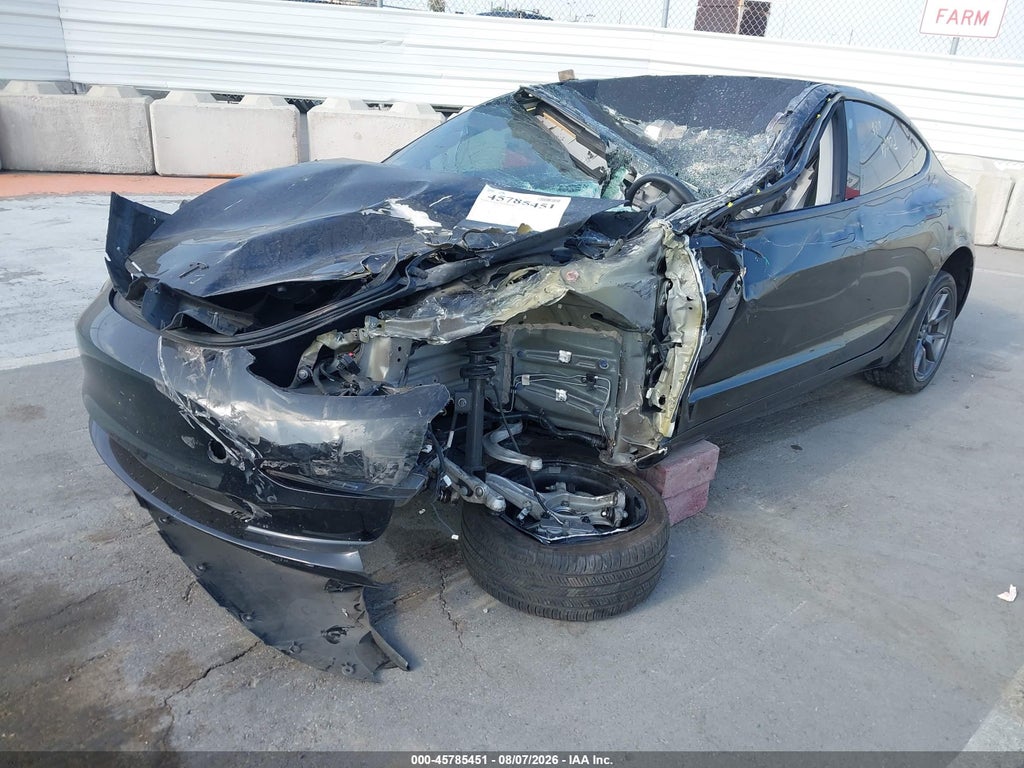 Tesla Model 3 2023