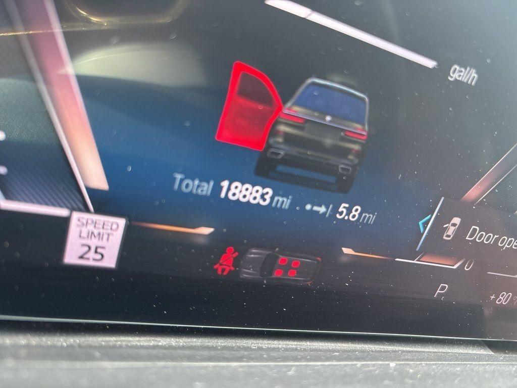 BMW X7 2023