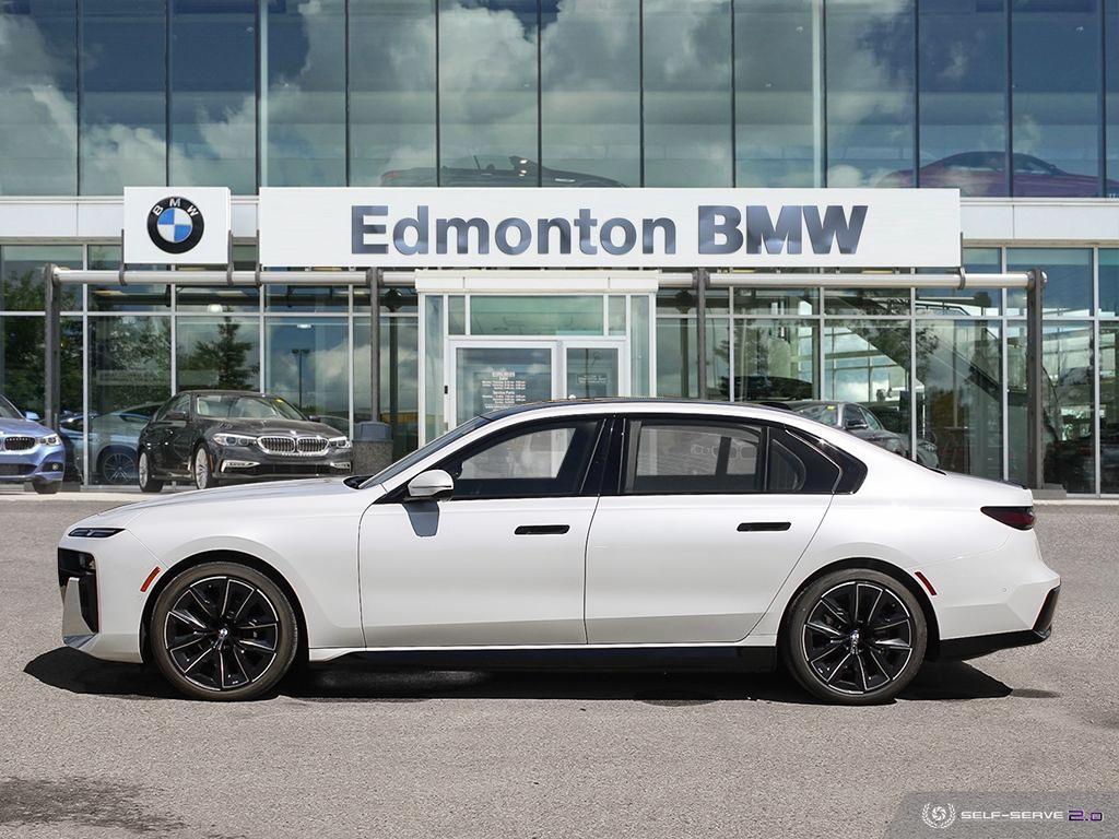 BMW i7 2023