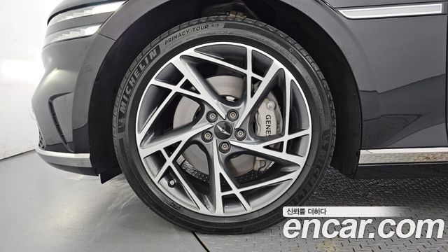 Genesis G90 2022