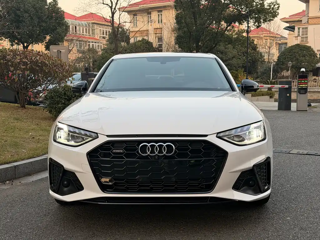Audi A4 2022