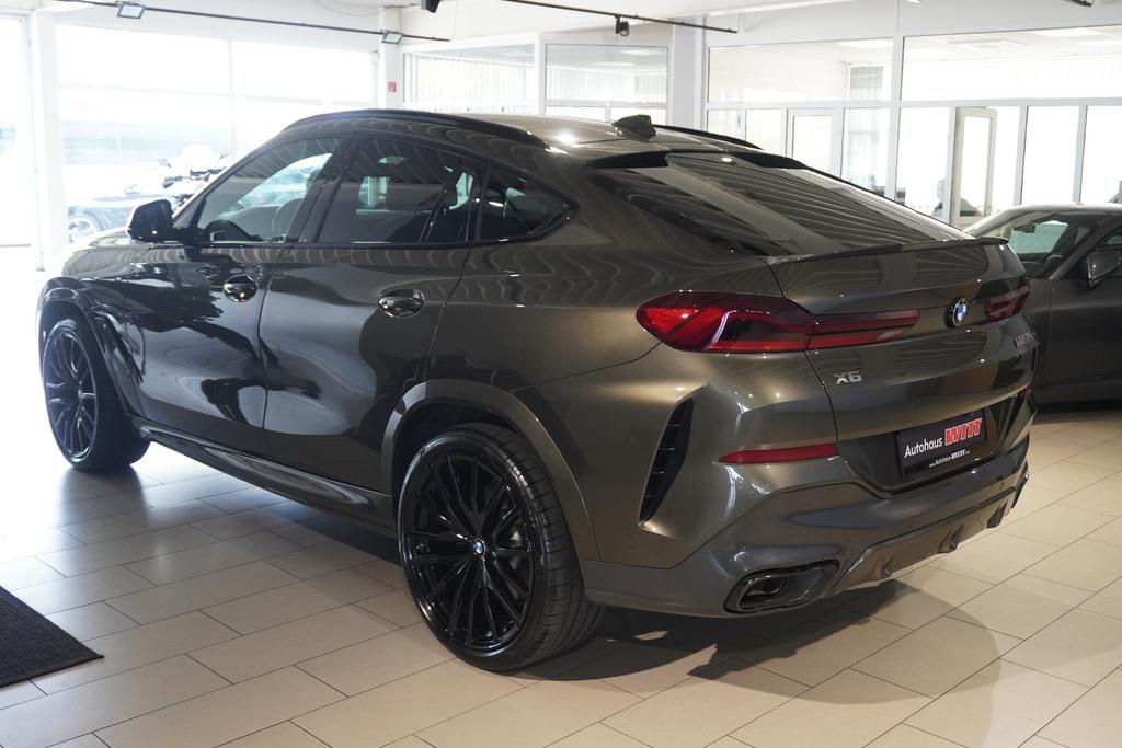 BMW X6 M50 2021