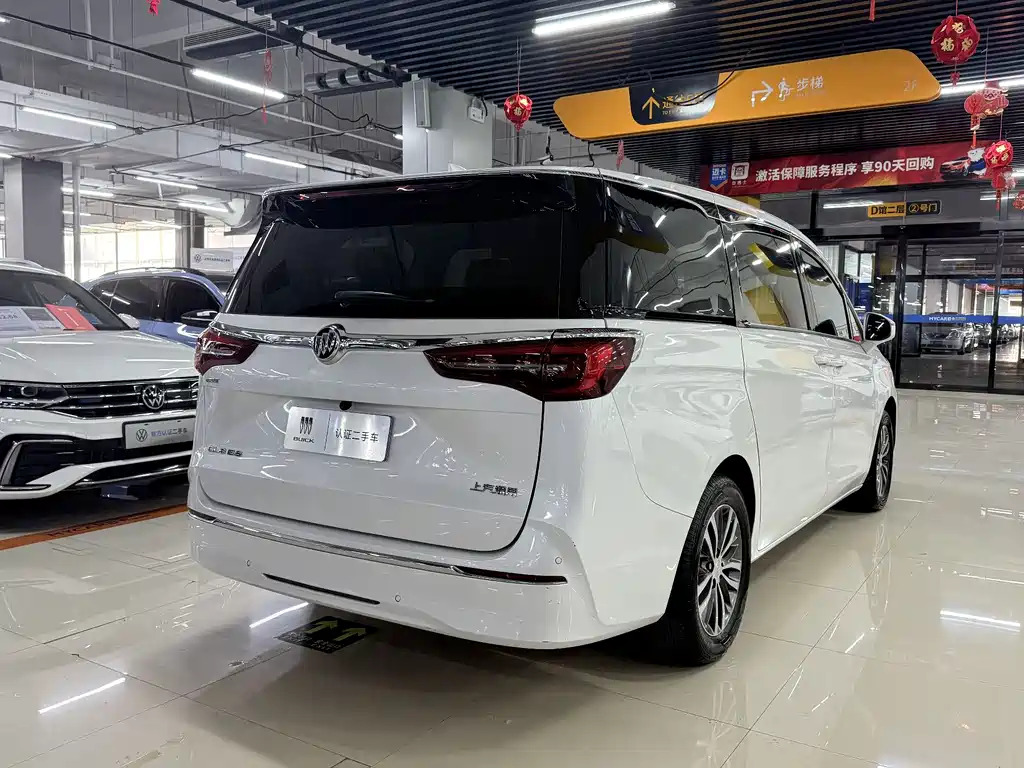 Buick GL8 2022