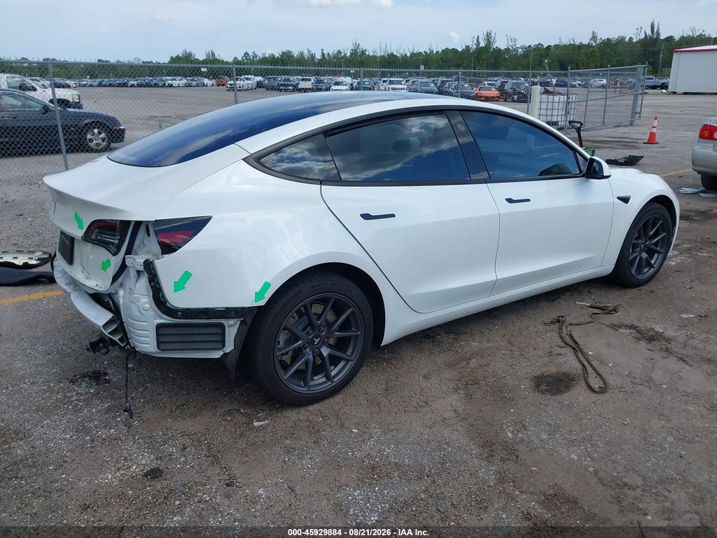 Tesla Model 3 2023