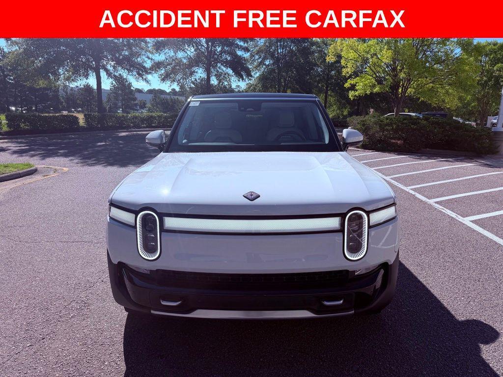 Rivian R1S 2023