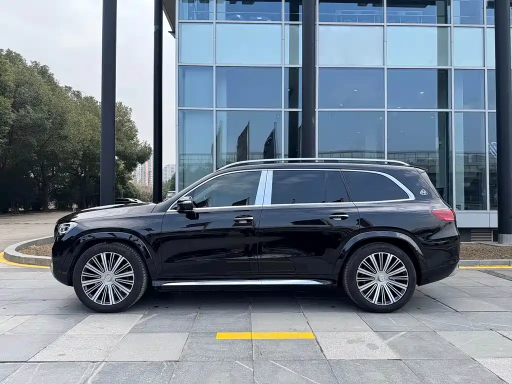 Mercedes-Benz Maybach GLS 2025