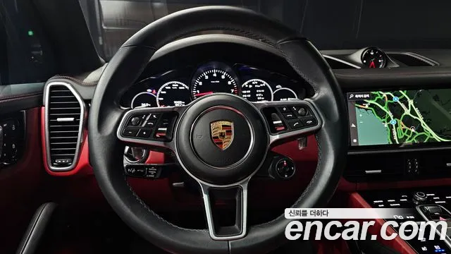 Porsche Cayenne 2022