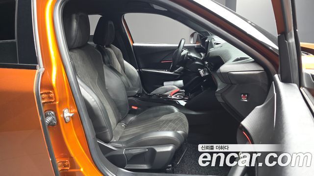 Peugeot 2008 2021
