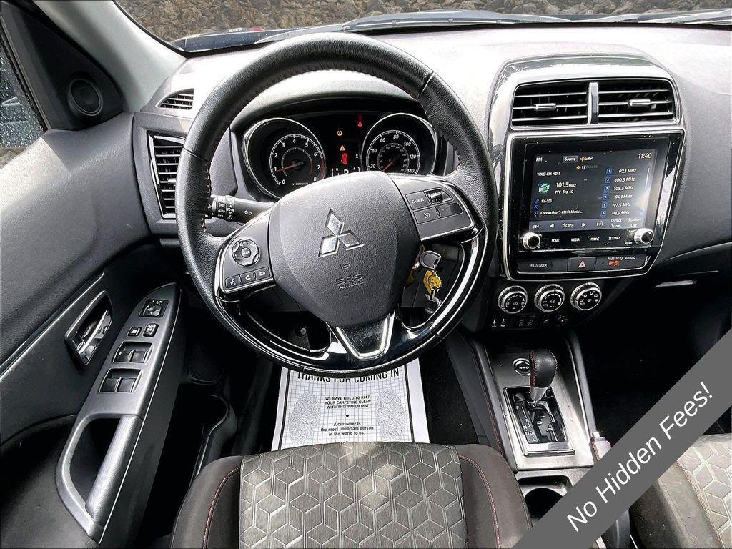 Mitsubishi Outlander Sport 2024