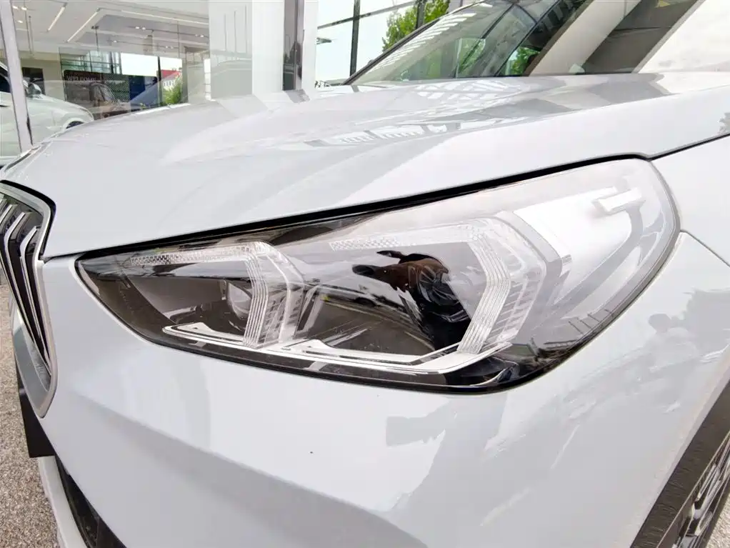 BMW X1 2025