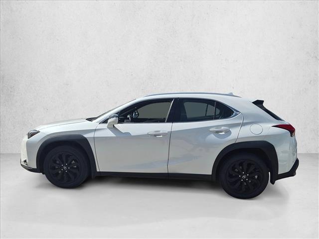 Lexus UX 2022