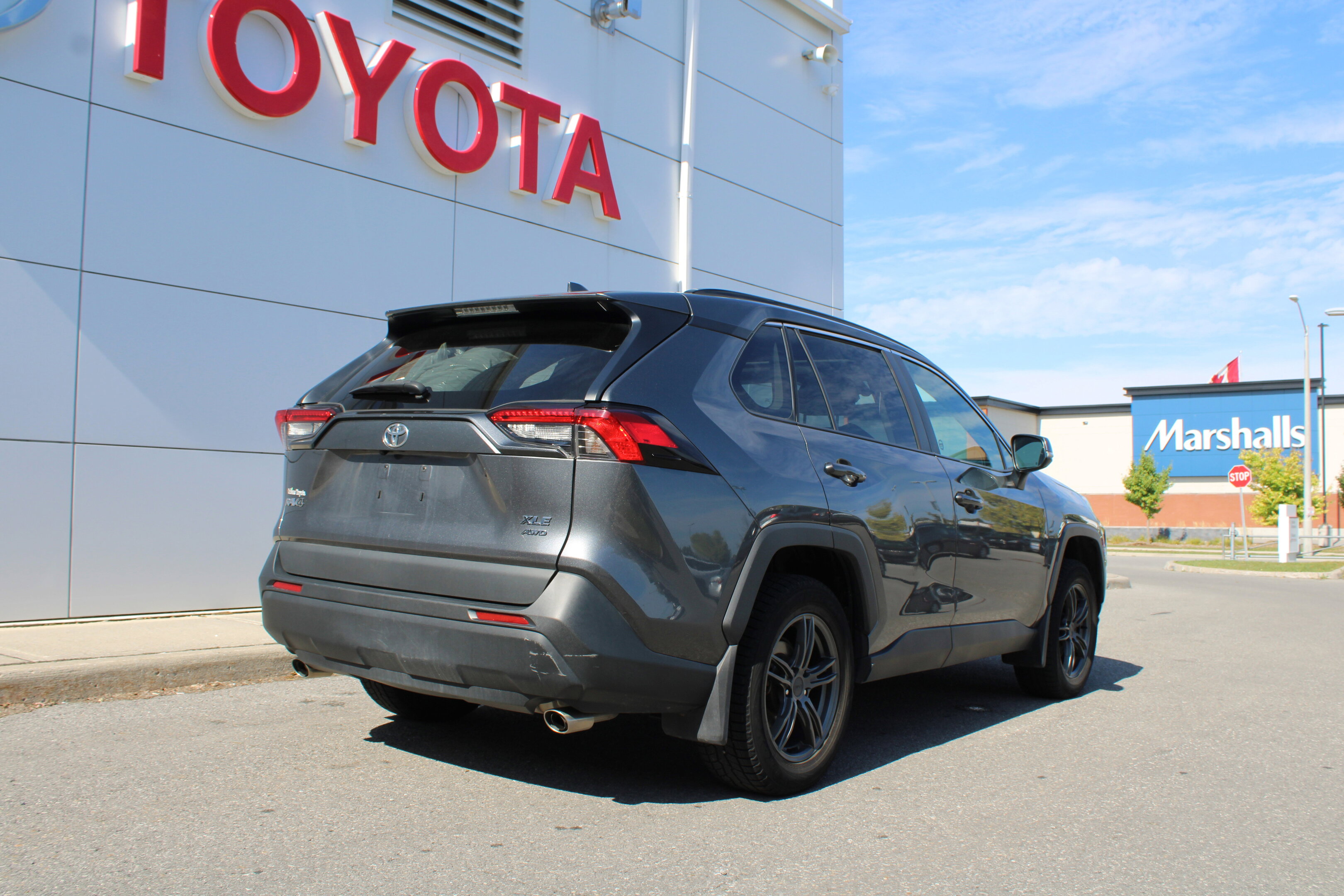 Toyota RAV4 2021