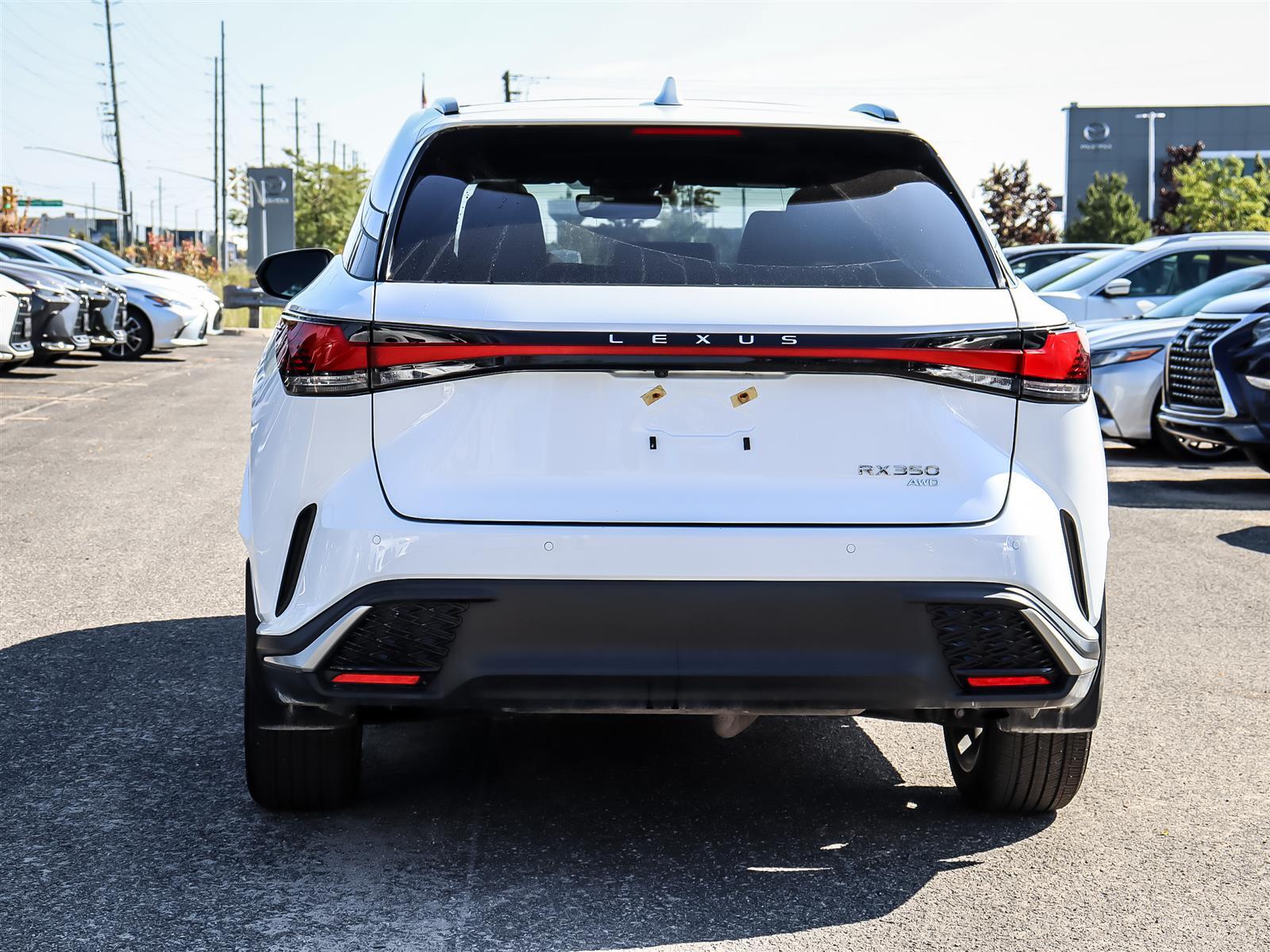 Lexus RX 2023