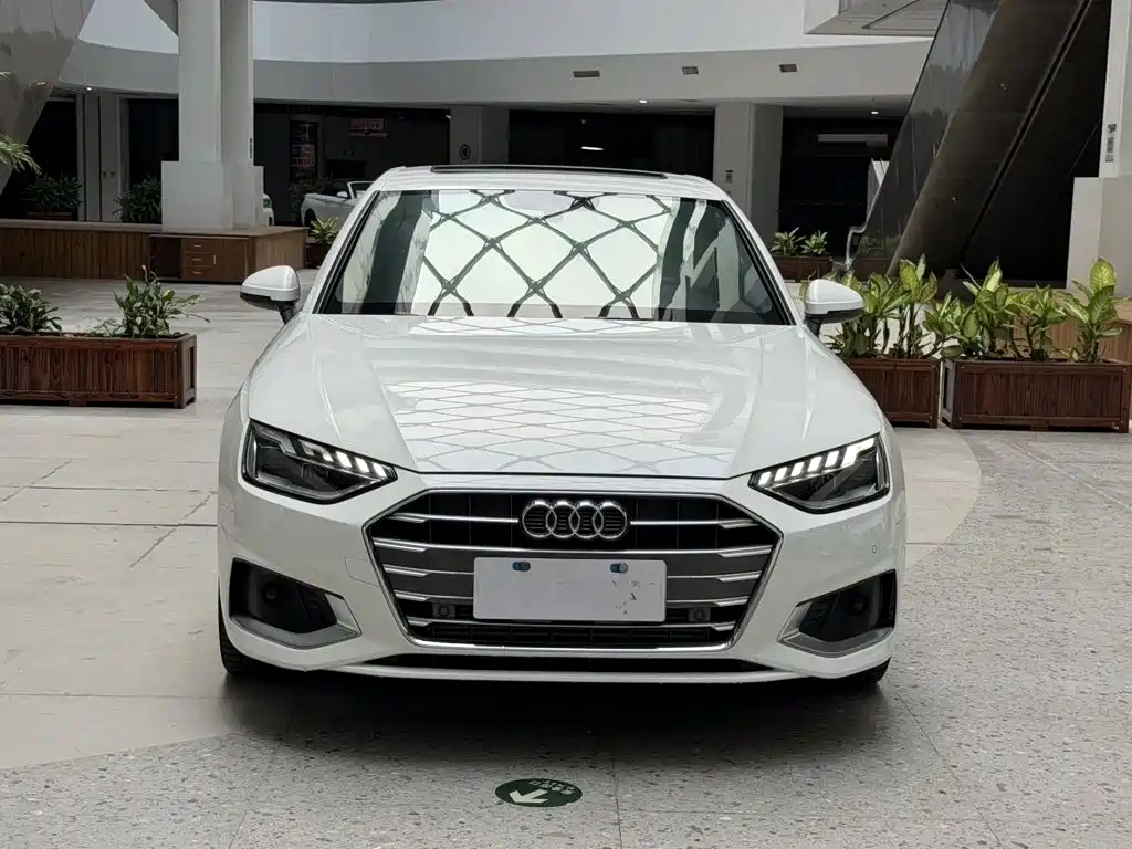 Audi A4 2022