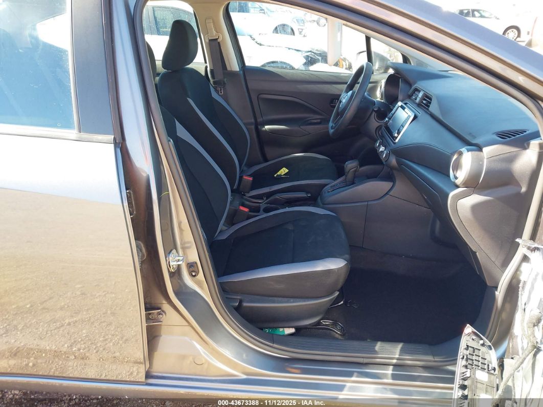Nissan Versa 2025