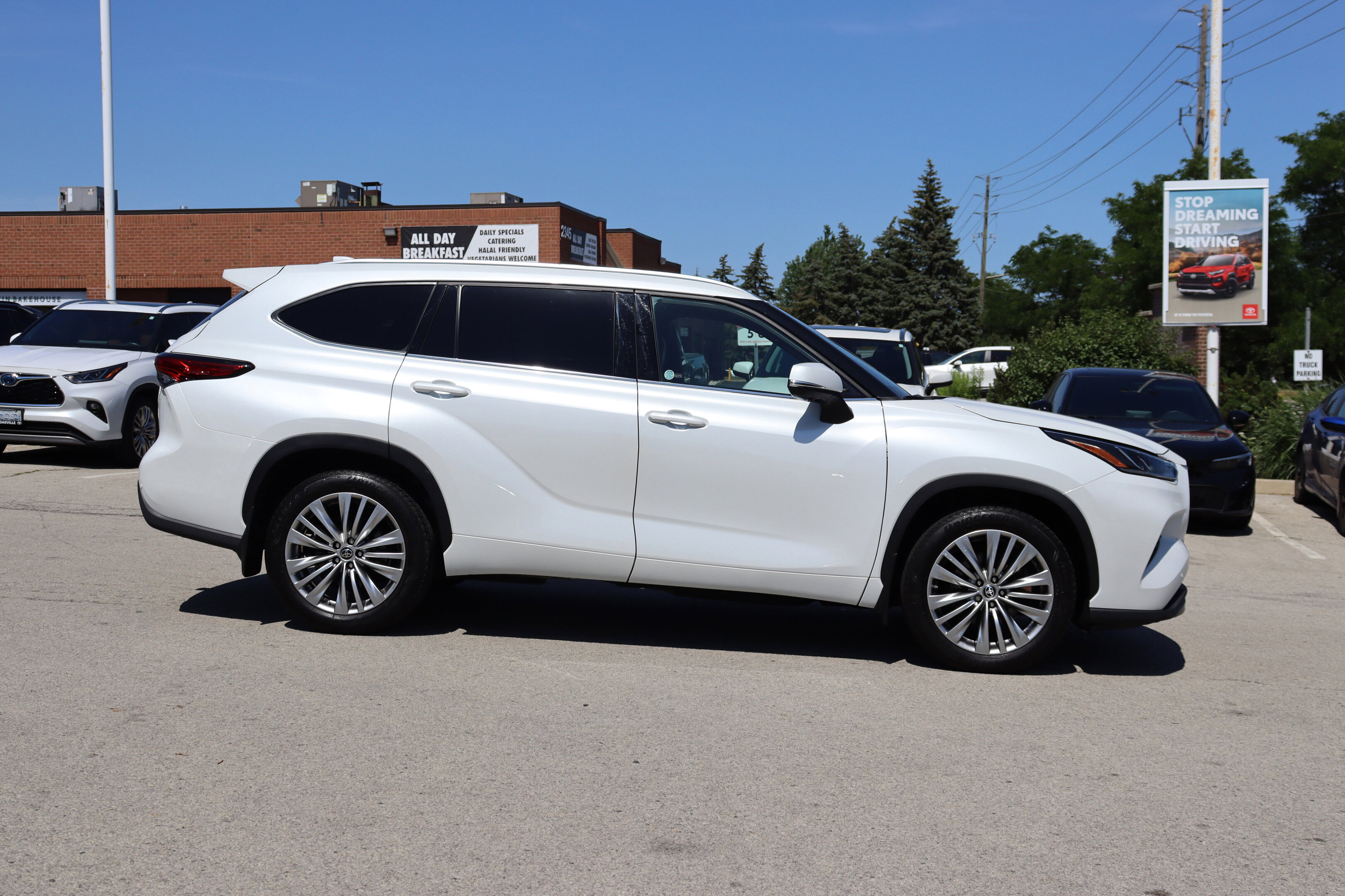 Toyota Highlander 2023
