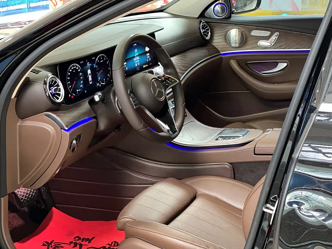 Mercedes-Benz E-Класс 2022