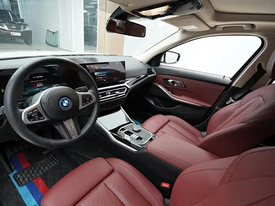 BMW i3 2022