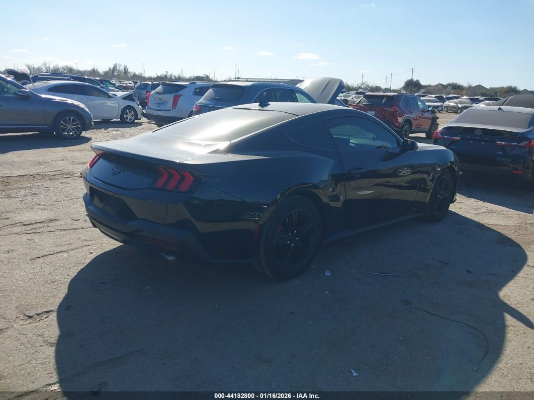 Ford Mustang 2024