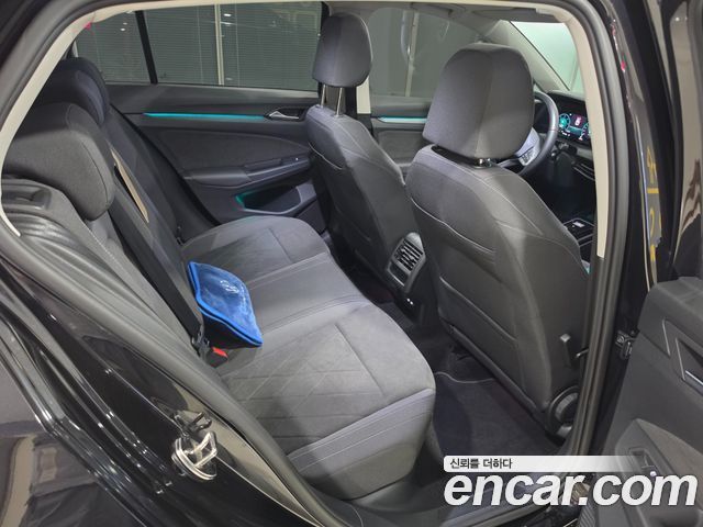 Volkswagen Golf 2023