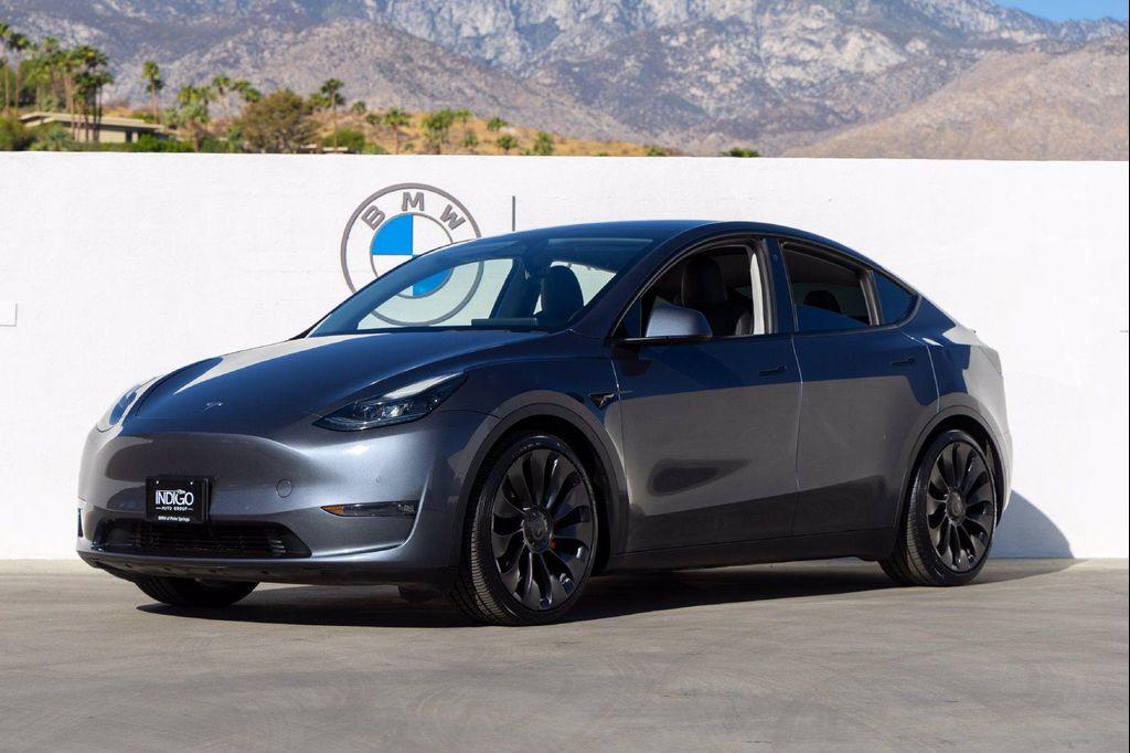 Tesla Model Y 2022