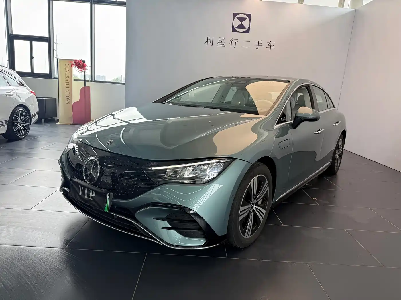 Mercedes-Benz EQE 2025