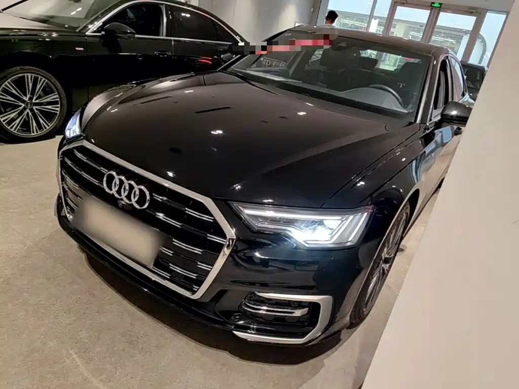 Audi A6 2025