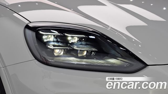 Porsche Cayenne 2024