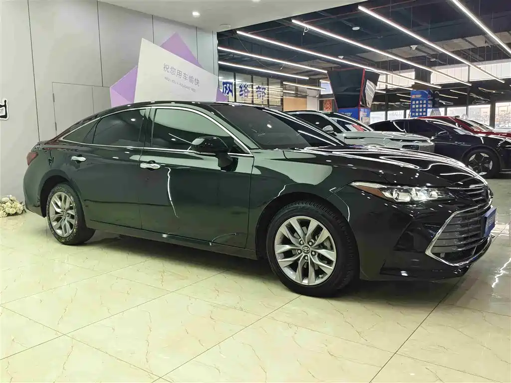 Toyota Avalon 2022