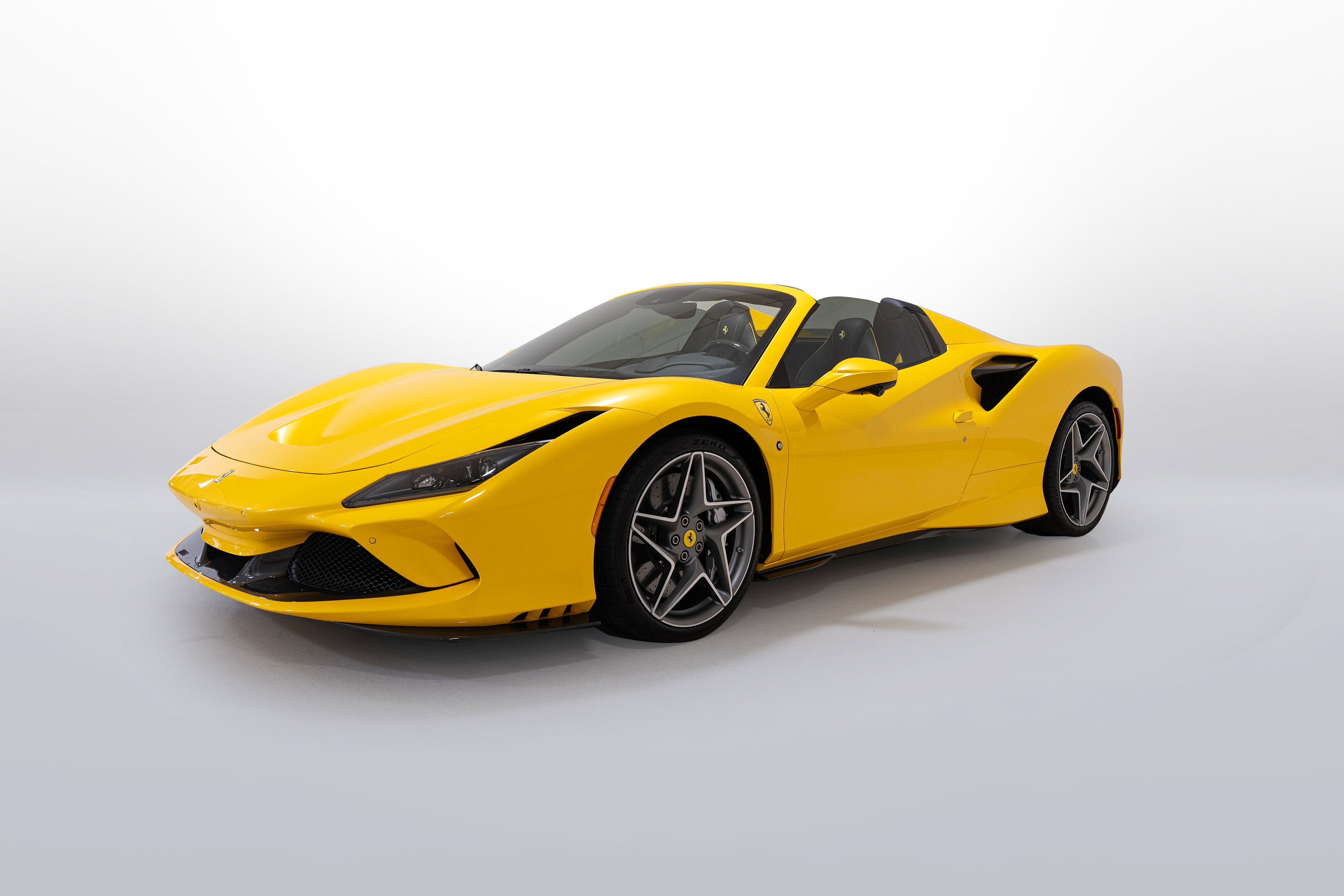 Ferrari F8 2021