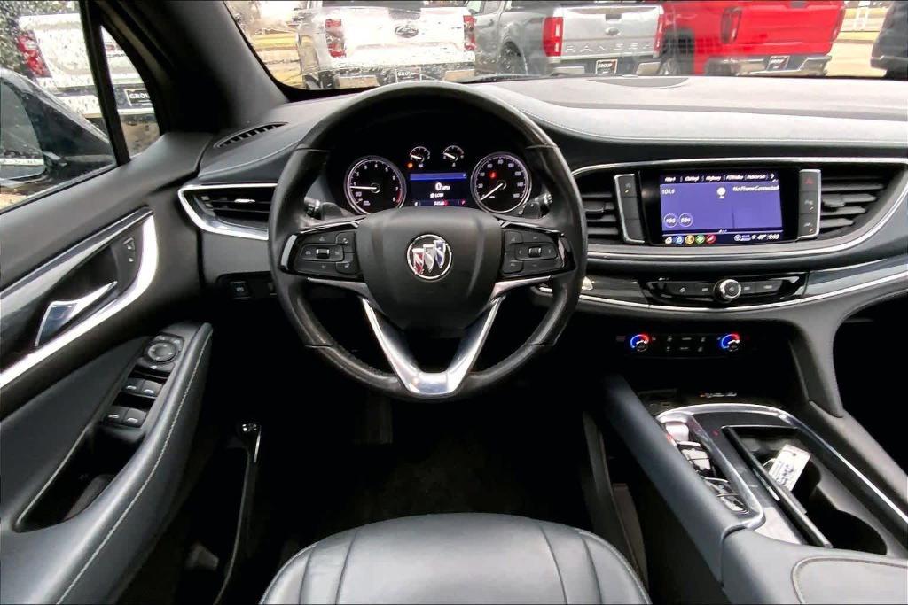 Buick Enclave 2023