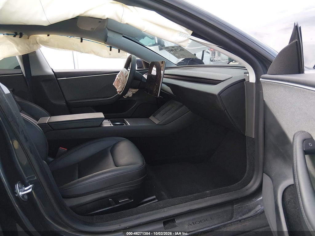 Tesla Model 3 2025