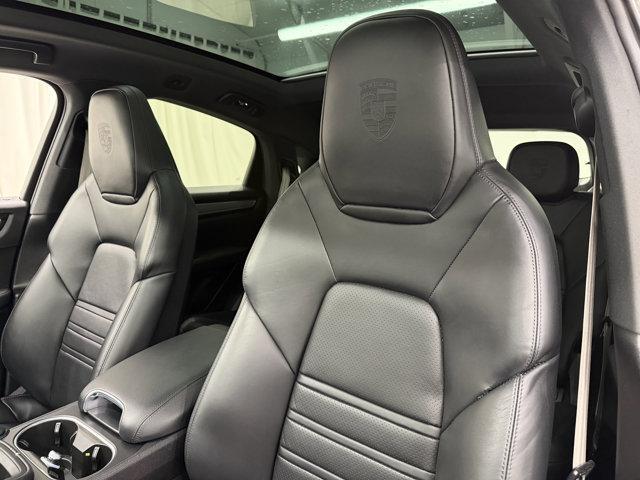 Porsche Cayenne 2022