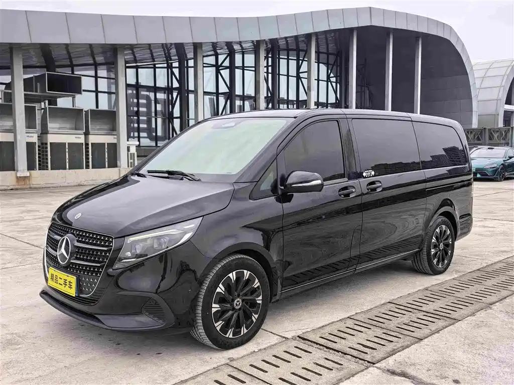 Mercedes-Benz V-Класс 2025