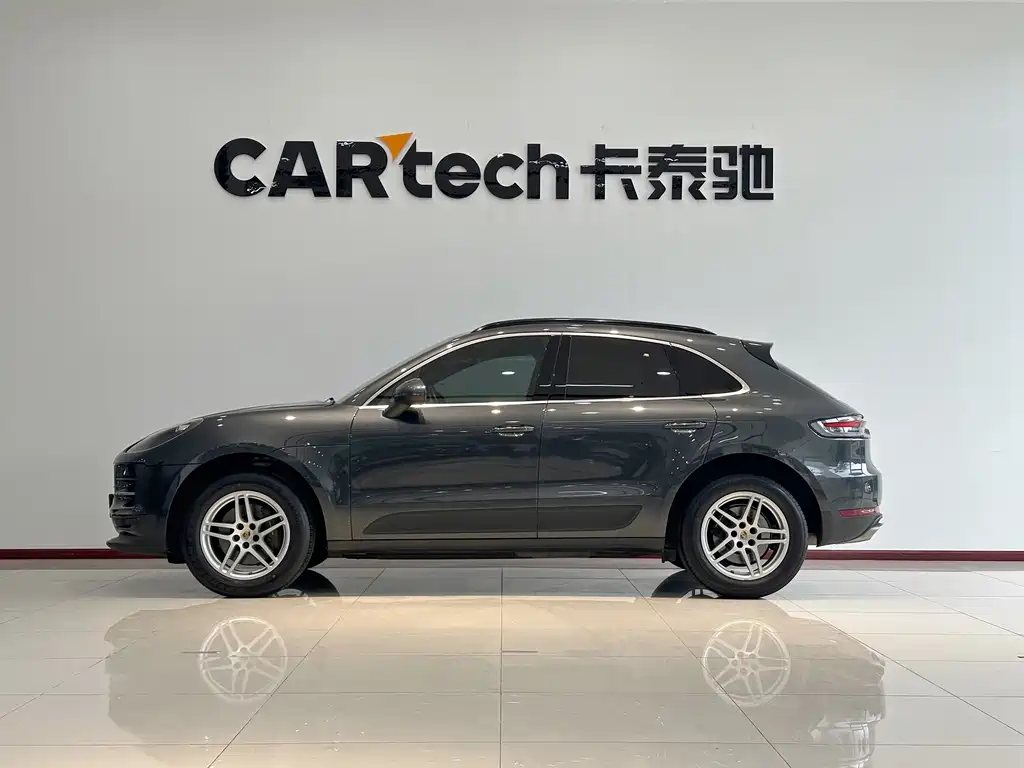 Porsche Macan 2022