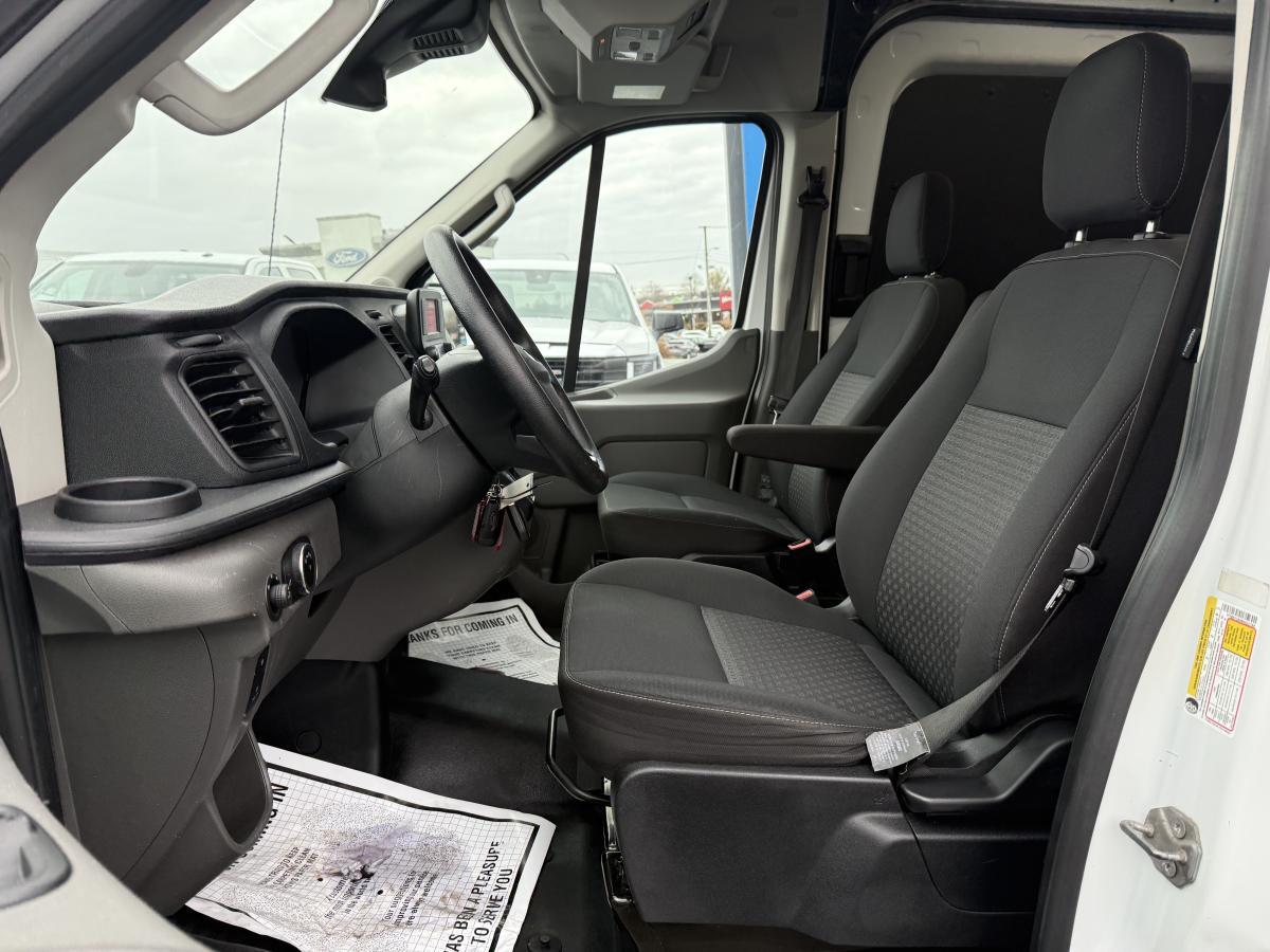 Ford Transit 2022
