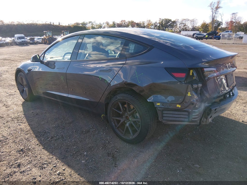 Tesla Model 3 2023