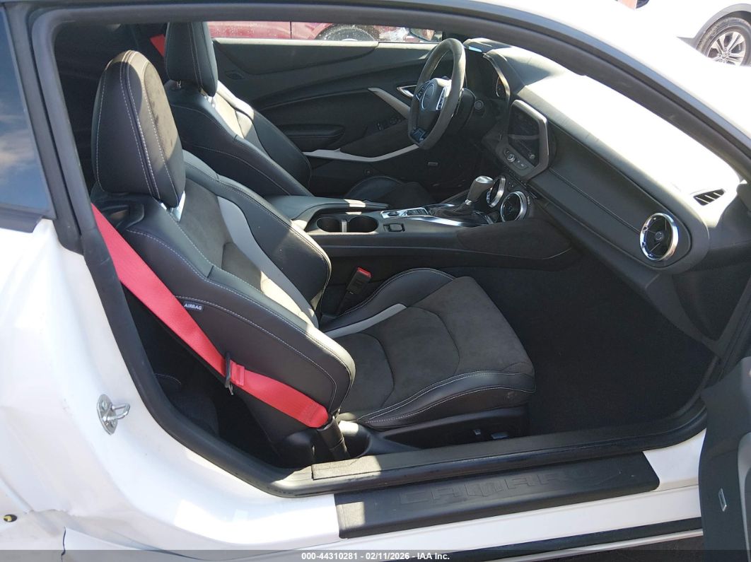 Chevrolet Camaro 2023