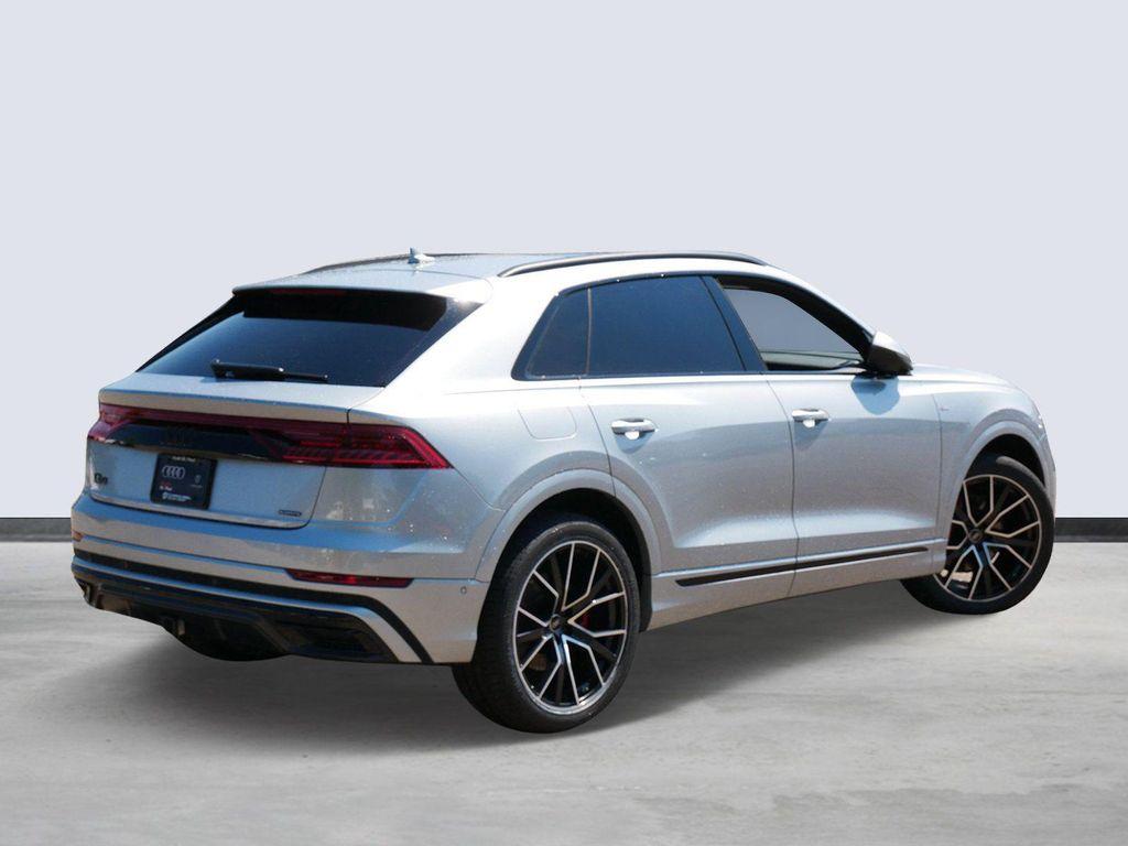 Audi Q8 2023