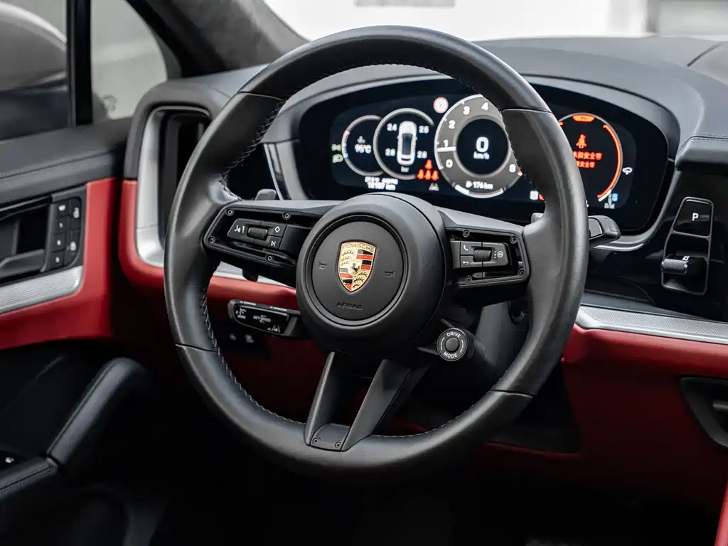 Porsche Cayenne 2024