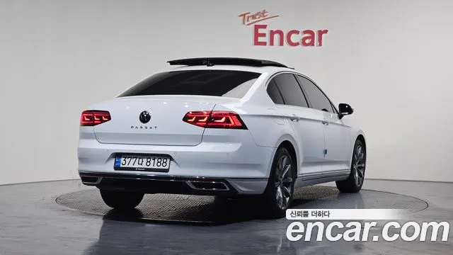 Volkswagen Passat 2021