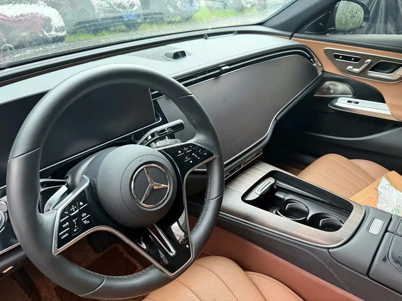 Mercedes-Benz E-Класс 2023