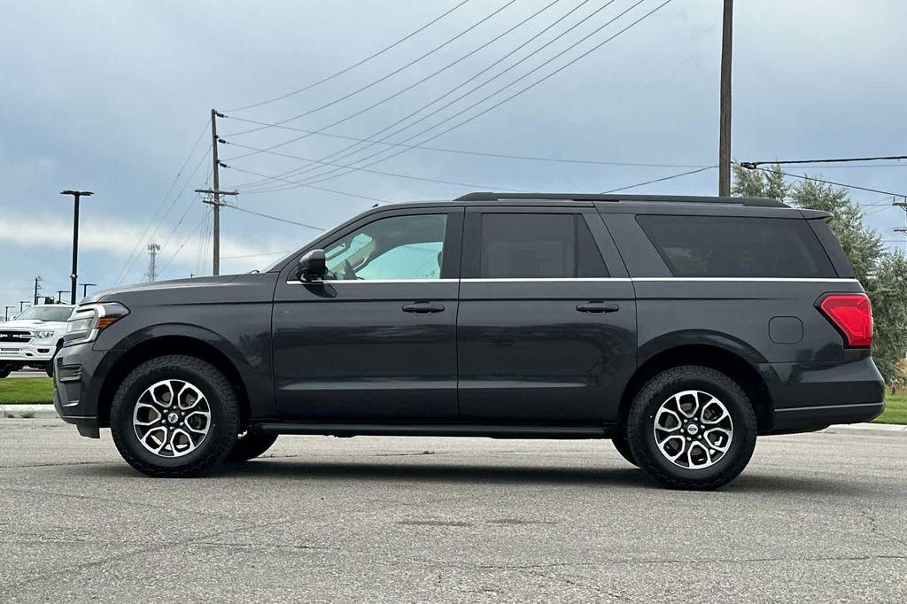Ford Expedition 2023