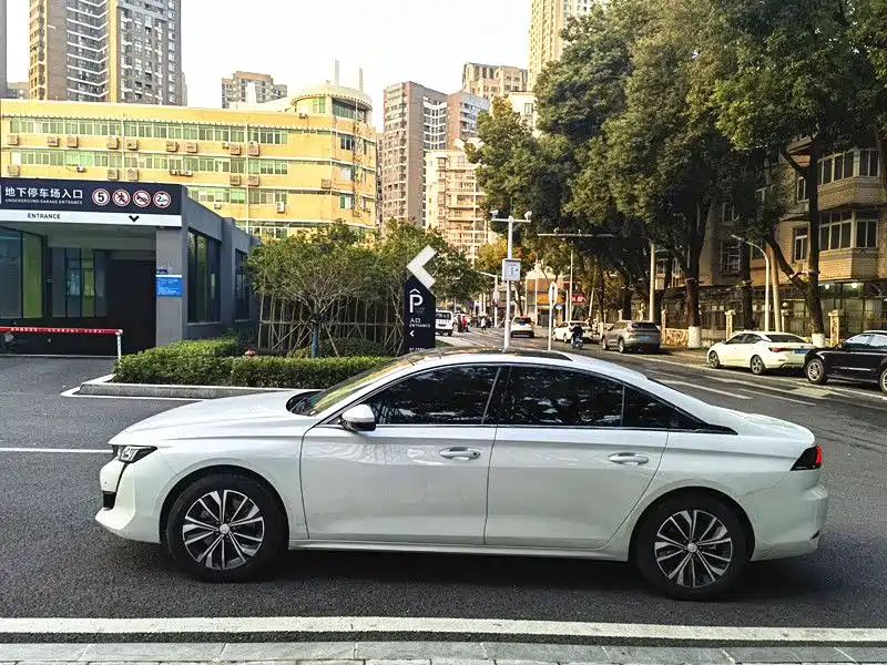 Peugeot 508 2022