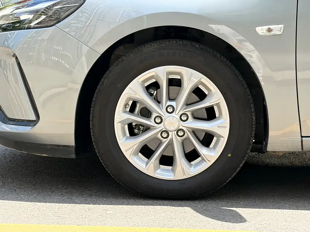 Chevrolet Cruze 2023