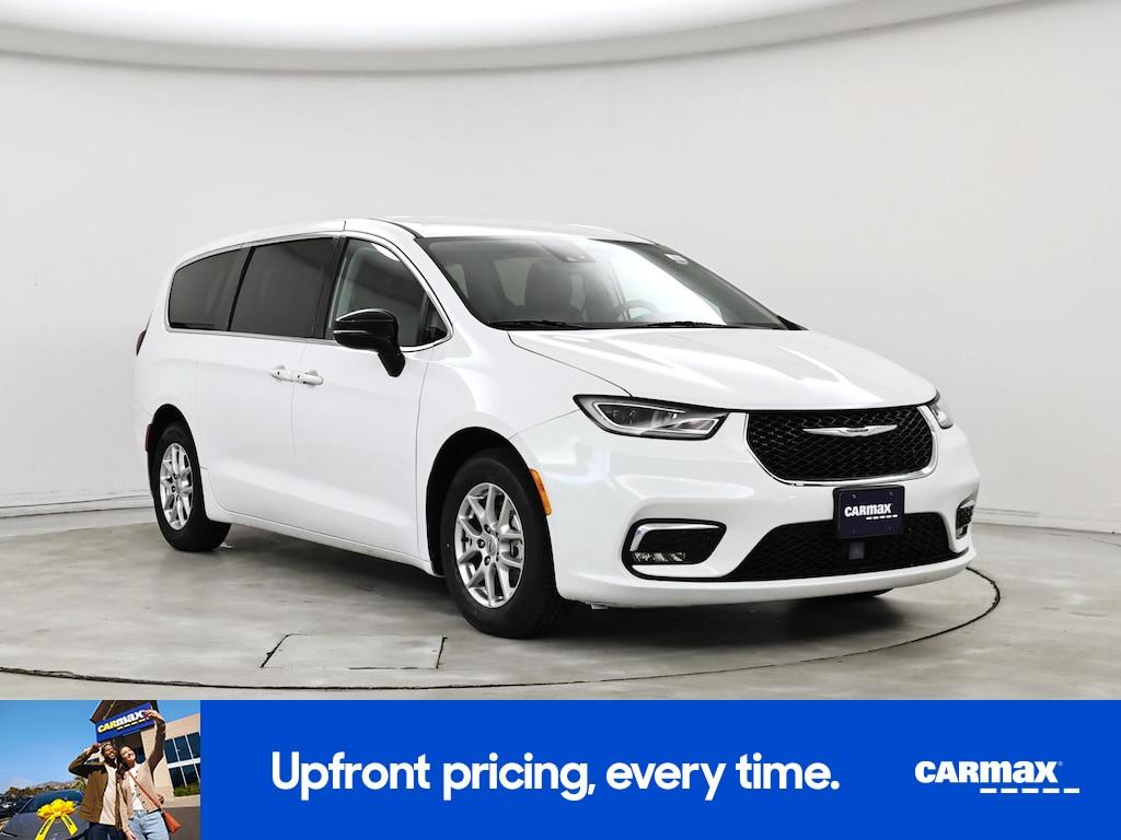 Chrysler Pacifica 2024