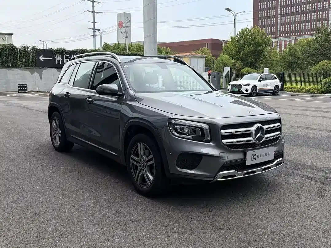 Mercedes-Benz GLB 2022
