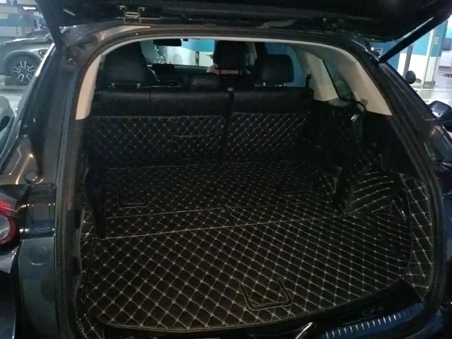 Mazda CX-8 2023