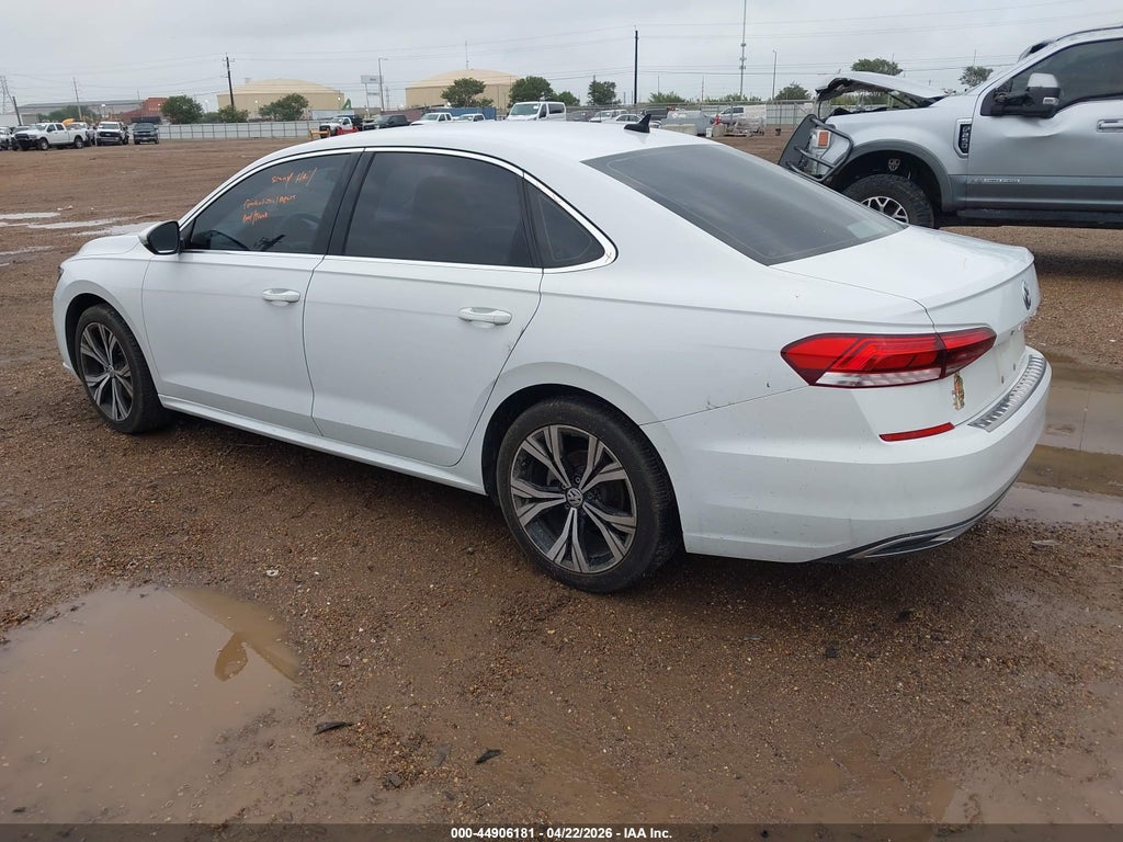 Volkswagen Passat 2021